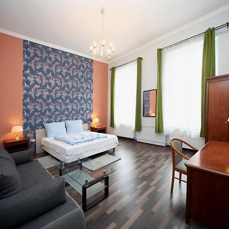 Cherry Apartman Eger Luaran gambar